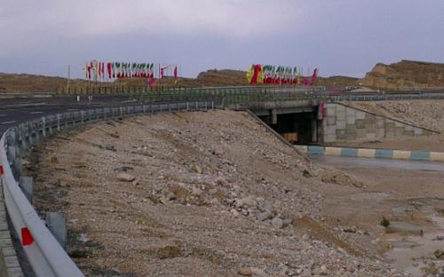 Construction of grade separation on the input junction of Sirjan to BandarAbbas and Shahid Rajaee ring road